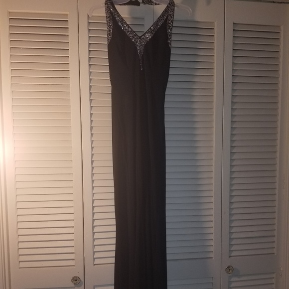 Black Formal Dress - Picture 4 of 7